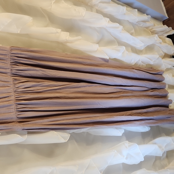 Motherbee Maternity Dress - Picture 2 of 2